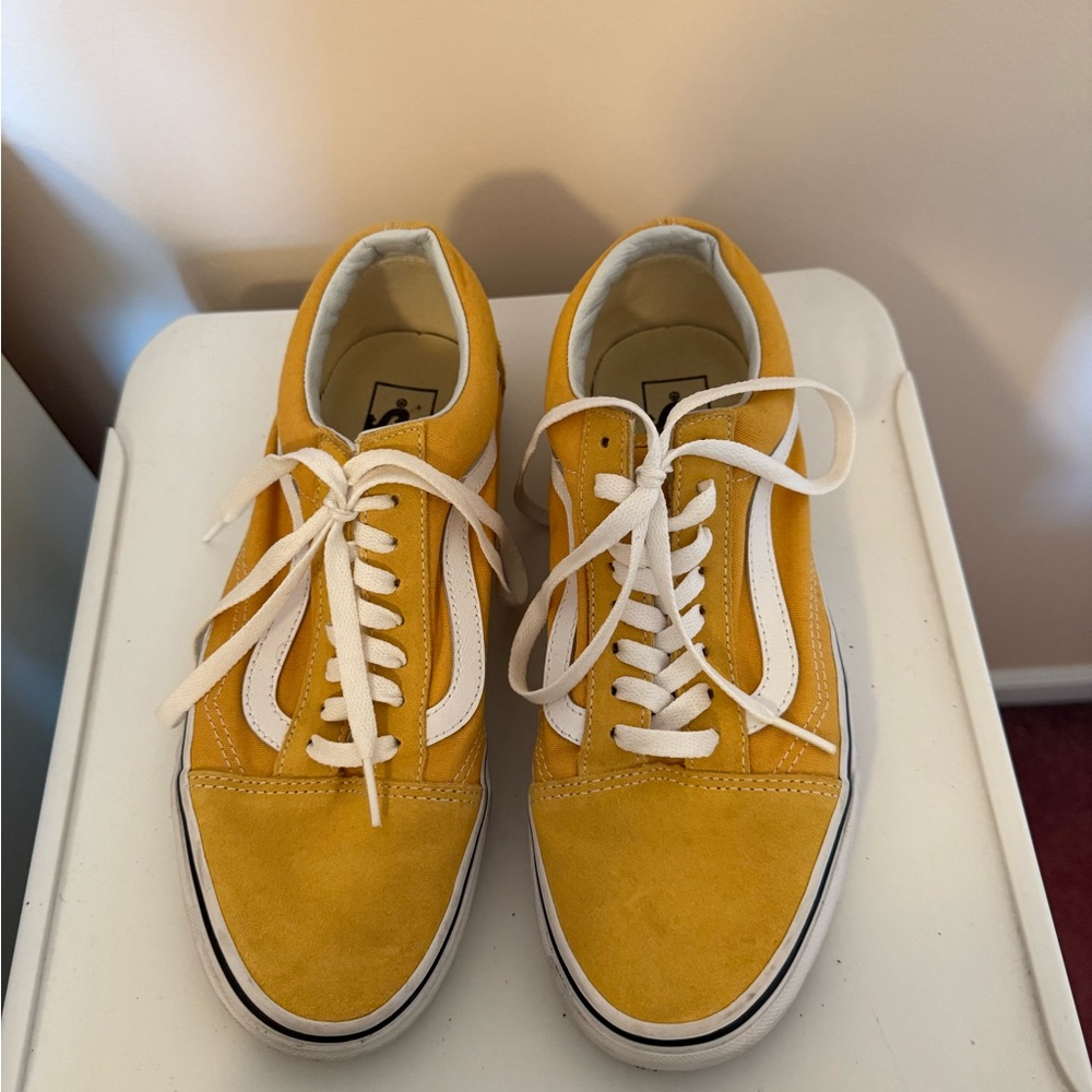 Vans Mustard Yellow Sneakers men’s 8 women’s 9.5
